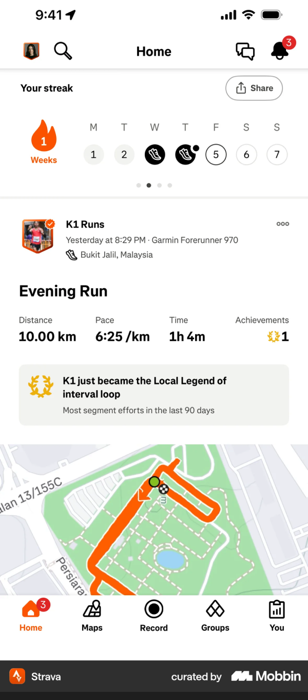 Strava home screen: a week strip of day circles above a four-stat activity summary row.